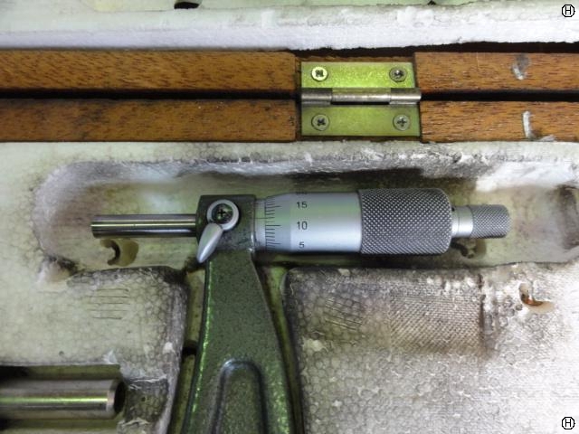 Mitutoyo OM-300 Micrometer (Outer) Image 2