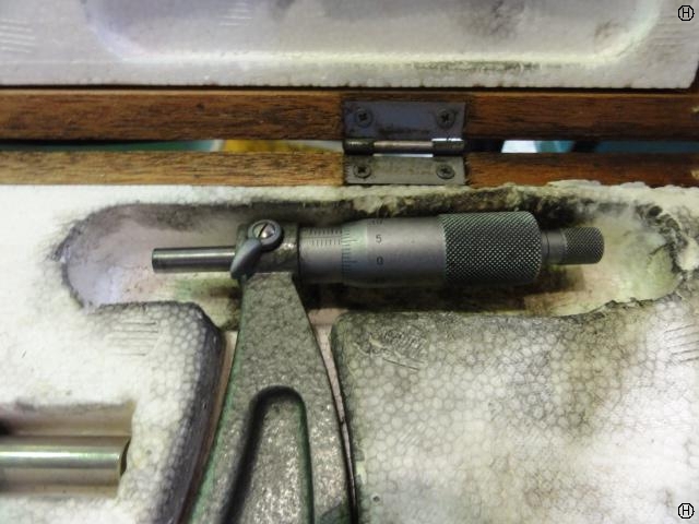 Mitutoyo OM-300 Micrometer (Outer) Image 2