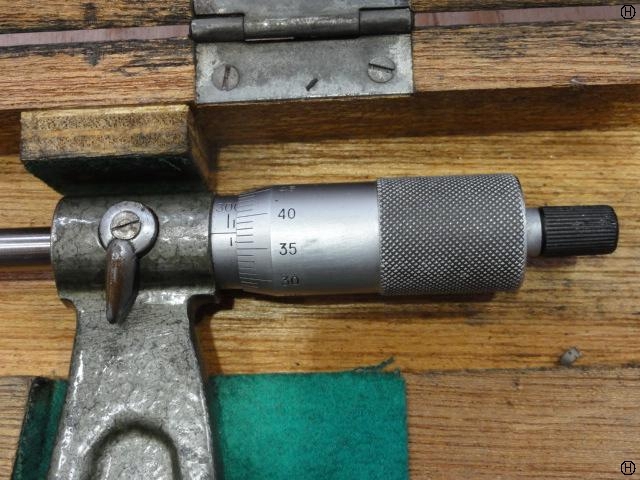 Mitutoyo OM-325 Micrometer (Outer) Image 2