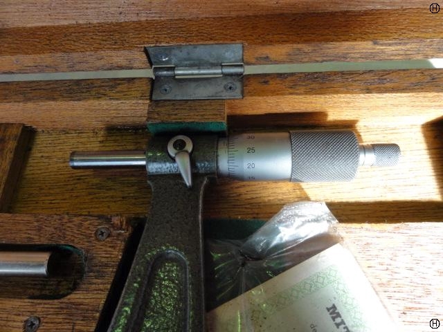 Mitutoyo OM-375 Micrometer (Outer) Image 2