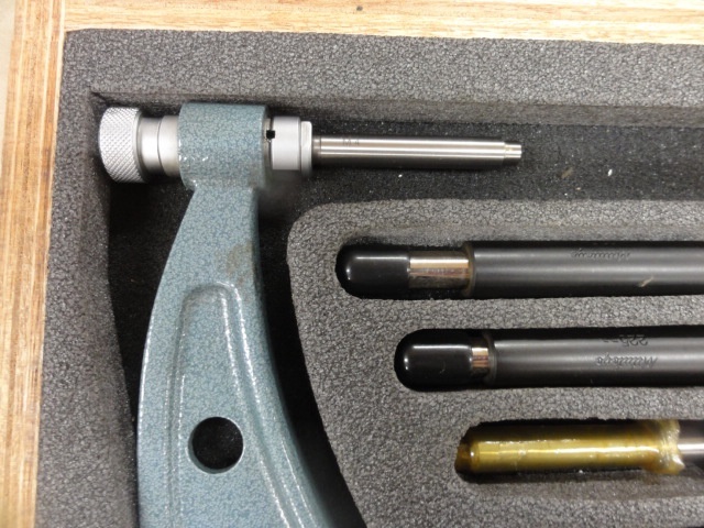 Mitutoyo OMC-300 Micrometer (Outer) Image 2
