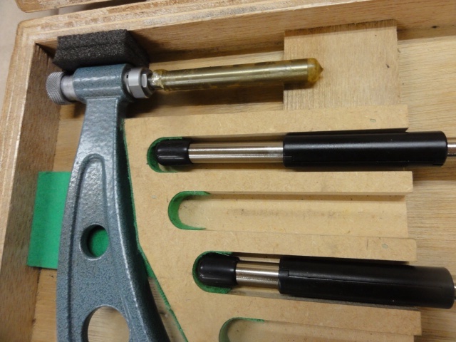 Mitutoyo OMC-400 Micrometer (Outer) Image 3