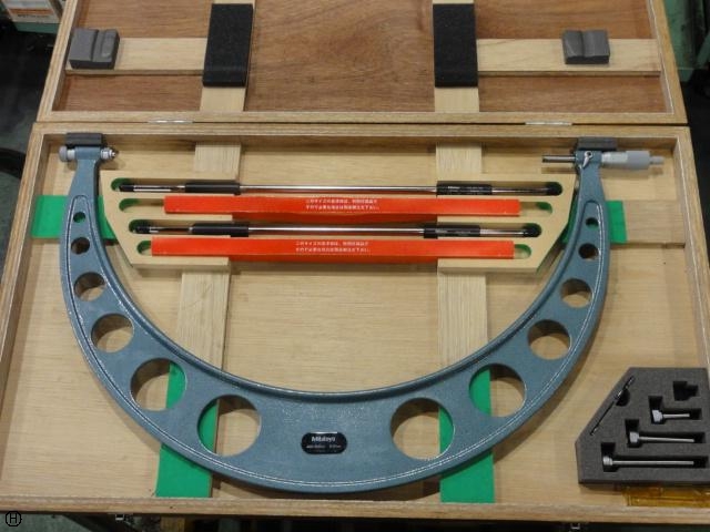 Mitutoyo OMC-500 Micrometer (Outer) Image 1