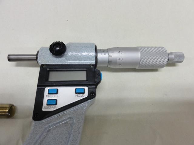 Mitutoyo MDC-125M Micrometer (Outer) Image 3