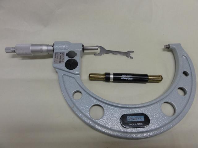 Mitutoyo MDC-125M Micrometer (Outer) Image 6