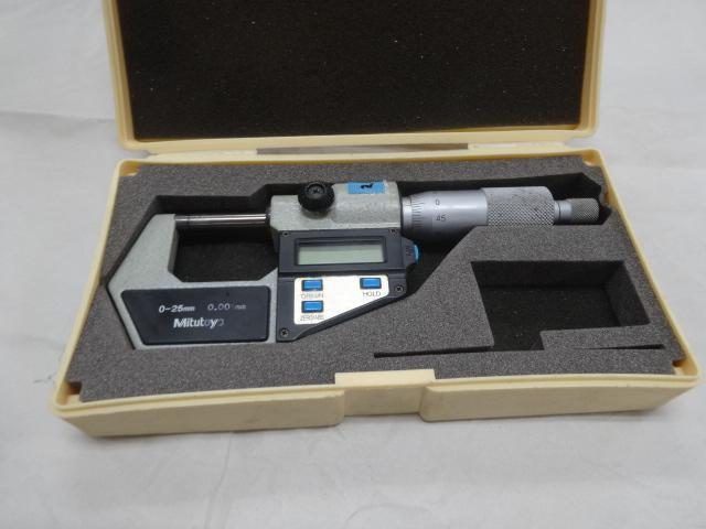 ミツトヨ MDC-25M マイクロメーター（外側） の画像 1枚目