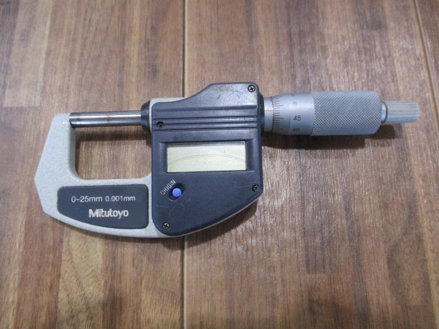 Mitutoyo MDC-25SB Micrometer (Outer) Image 2