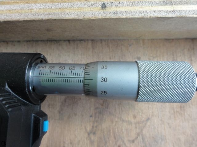 Mitutoyo MDC-375M Micrometer (Outer) Image 4