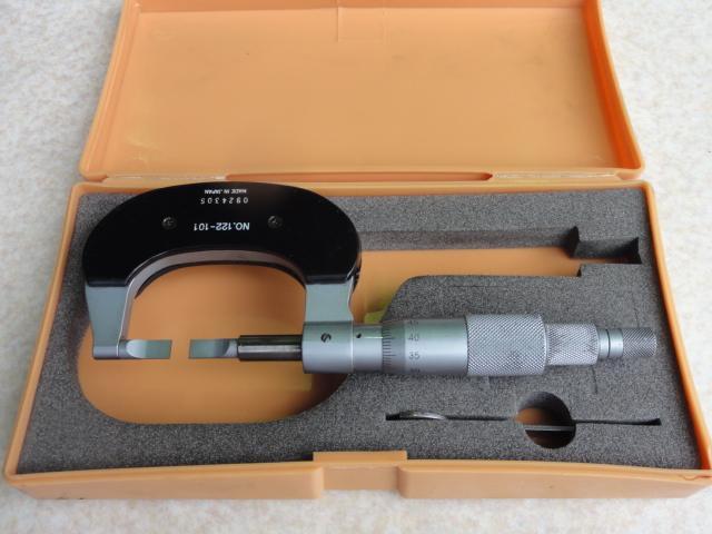 Mitutoyo BLM-25 Micrometer (Outer) Image 5