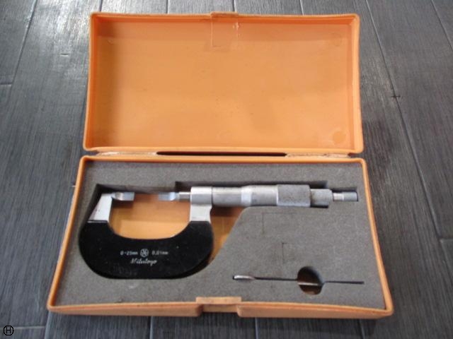 Mitutoyo BLM-25 Micrometer (Outer) Image 1