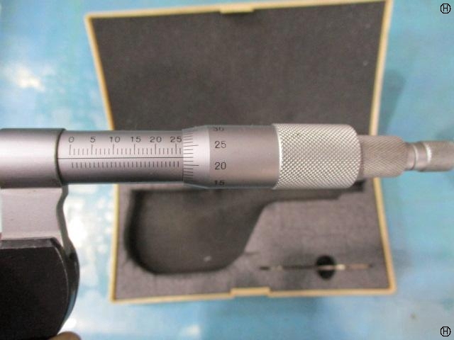 Mitutoyo BLM-25 Micrometer (Outer) Image 2