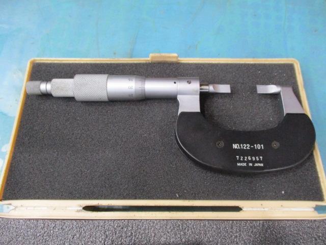 Mitutoyo BLM-25 Micrometer (Outer) Image 5