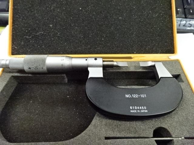 Mitutoyo BLM-25 122-101 Micrometer (Outer) Image 5