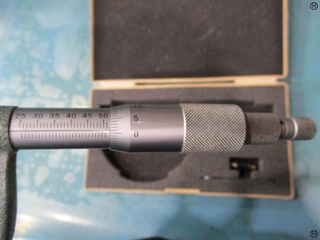Mitutoyo BLM-50 Micrometer (Outer) Image 2