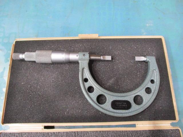 Mitutoyo BLM-50 Micrometer (Outer) Image 5