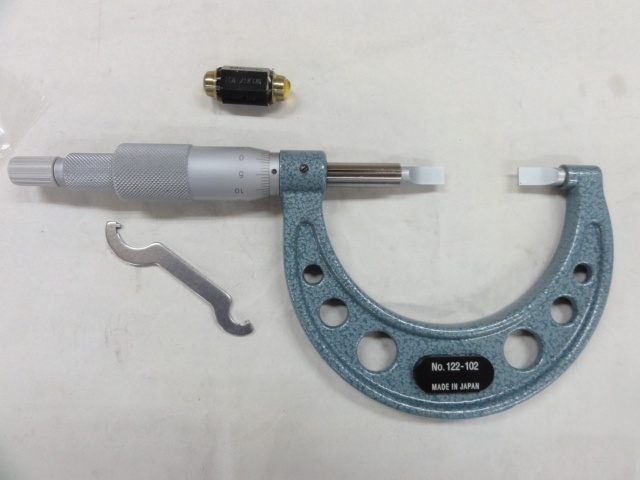 Mitutoyo BLM-50 Micrometer (Outer) Image 5