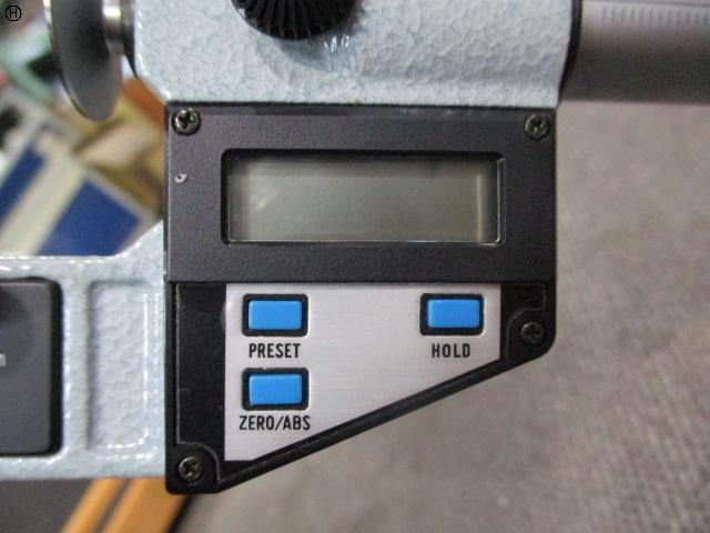 Mitutoyo GMA-25DM Micrometer (Outer) Image 3