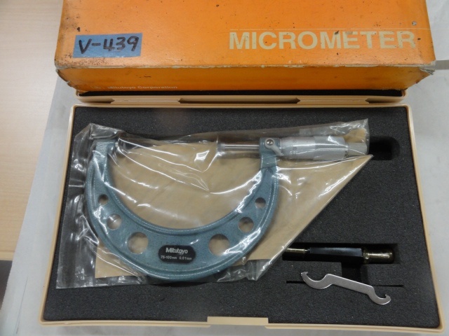 Mitutoyo GMA-100 Micrometer (Outer) Image 1