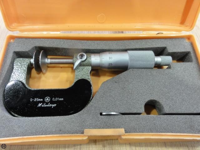 Mitutoyo GMA-25 Micrometer (Outer) Image 1