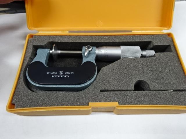Mitutoyo GMA-25 Micrometer (Outer) Image 1