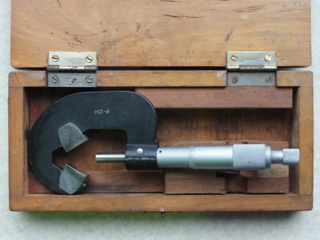 東洋精機  Micrometer (Outer) Image 6