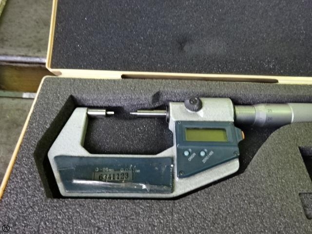 ミツトヨ SPM-25DM マイクロメーター（外側） の画像 1枚目