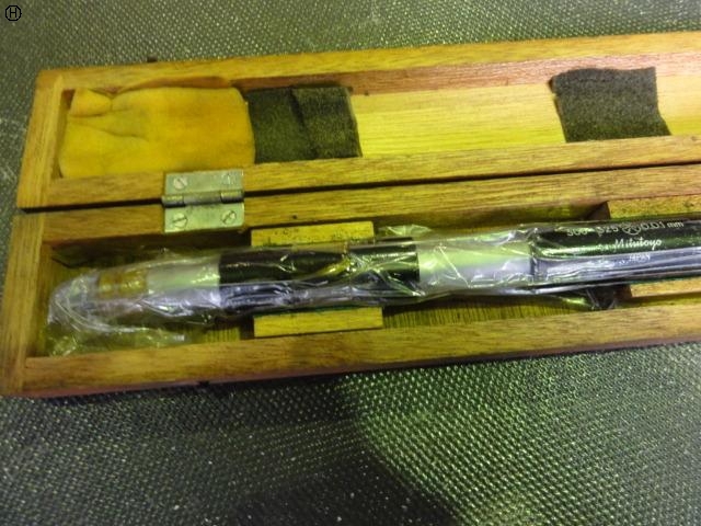 Mitutoyo IM-325W Micrometer (Inner) Image 3