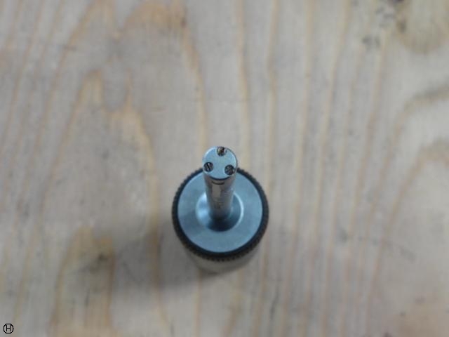 BOWERS  Hole Test Image 4