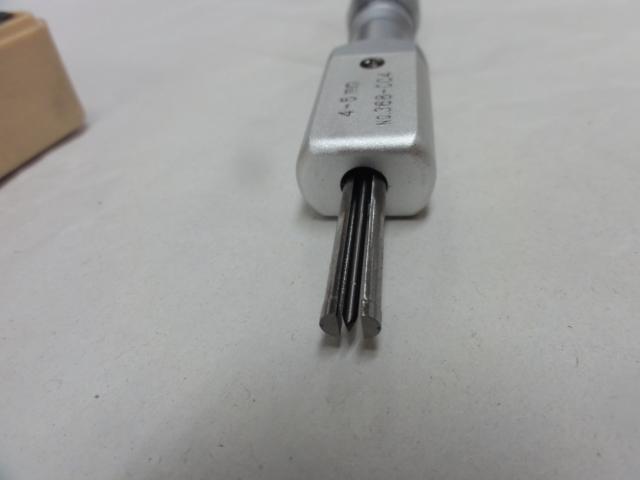 Mitutoyo E-2 Hole Test Image 3