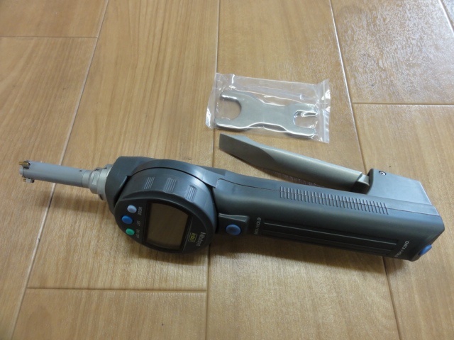 Mitutoyo SBM-16CX Hole Test Image 2