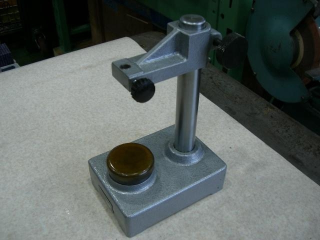CITIZEN WATCH V-1 Stand/Stage Image 3
