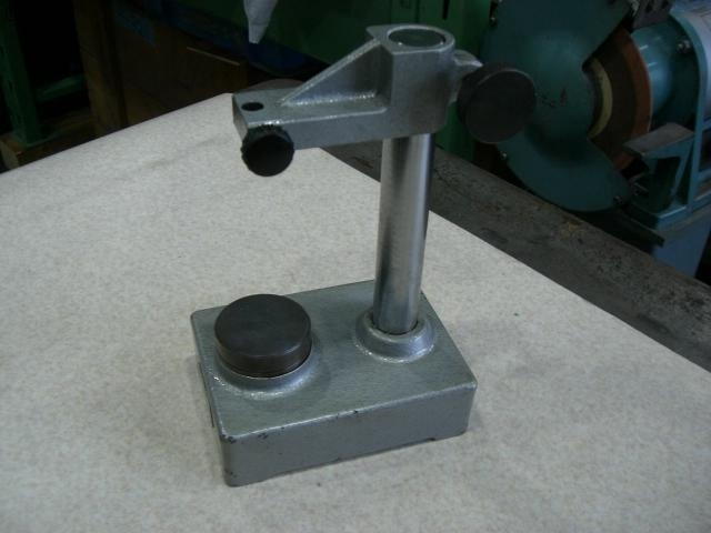 CITIZEN WATCH V-1 Stand/Stage Image 3