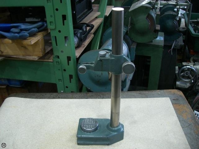 Mitutoyo TS-R Stand/Stage Image 1