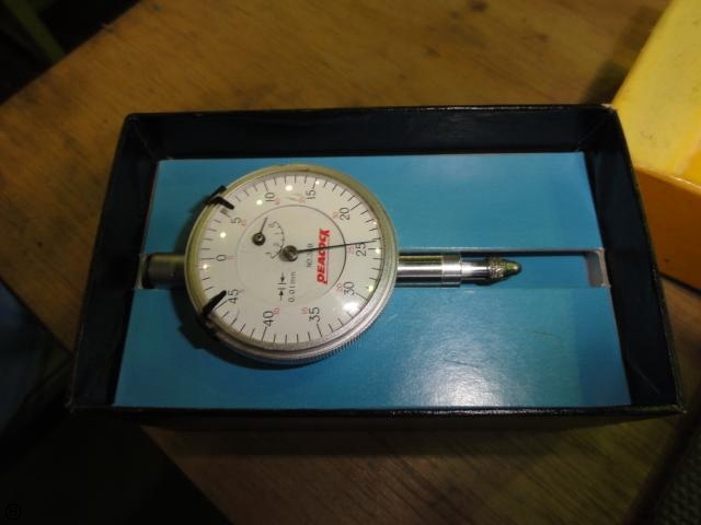 尾崎製作所 PEACOCK 36-A Dial Indicator Image 1