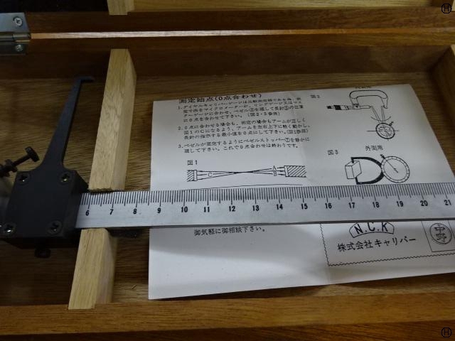 NIHON CALIPER LA-3 Dial Indicator Image 2