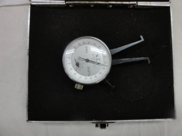 NIHON CALIPER 20-32 Dial Indicator Image 1