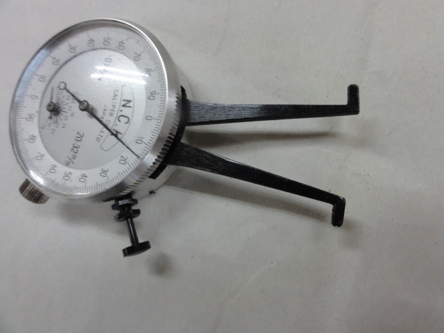 NIHON CALIPER 20-32 Dial Indicator Image 3