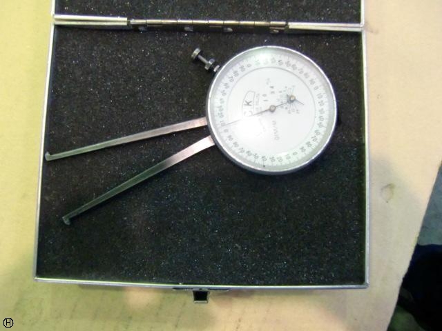 NIHON CALIPER C-1 Dial Indicator Image 1