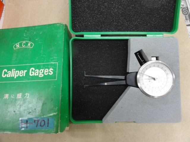 NIHON CALIPER YC-1 Dial Indicator Image 1