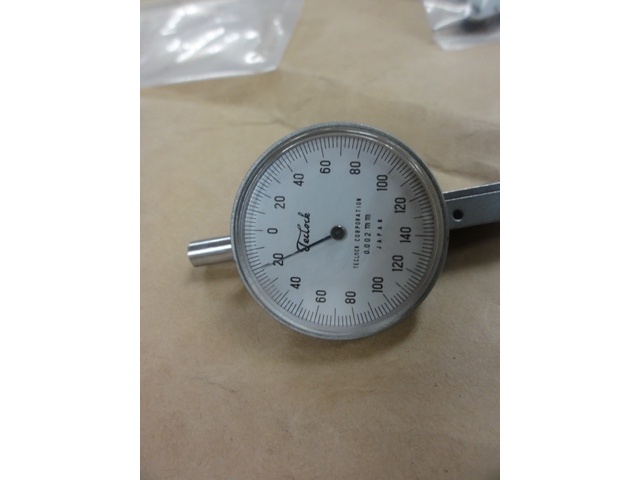 テクロック 0.002 Dial Indicator Image 2