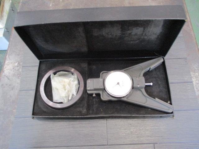 MICRON M-120 Dial Indicator Image 1