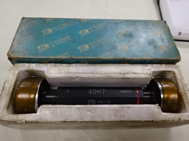TGW 40H7 Screw/Stopper Image 1