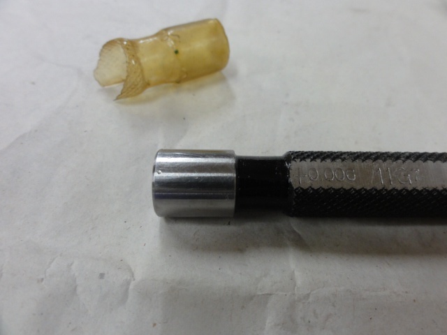 TZK 11G7 Screw/Stopper Image 2