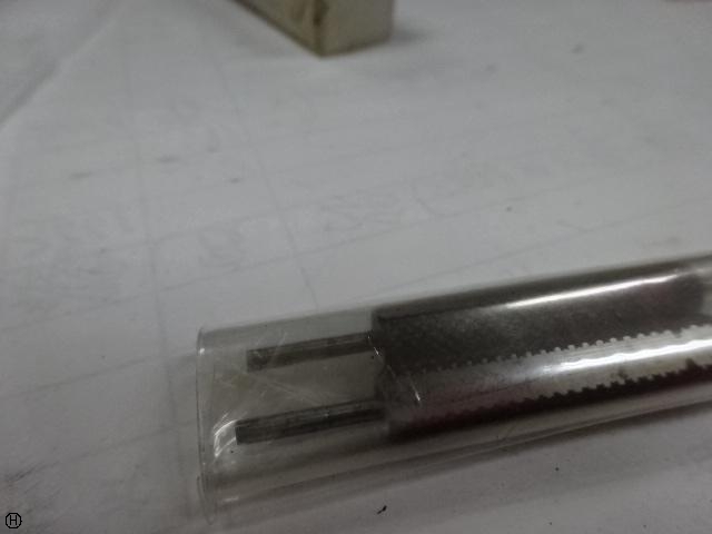 TZK 2.2 Screw/Stopper Image 4