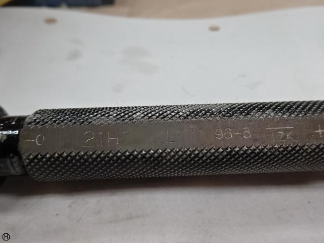 TZK 21H7 Screw/Stopper Image 4