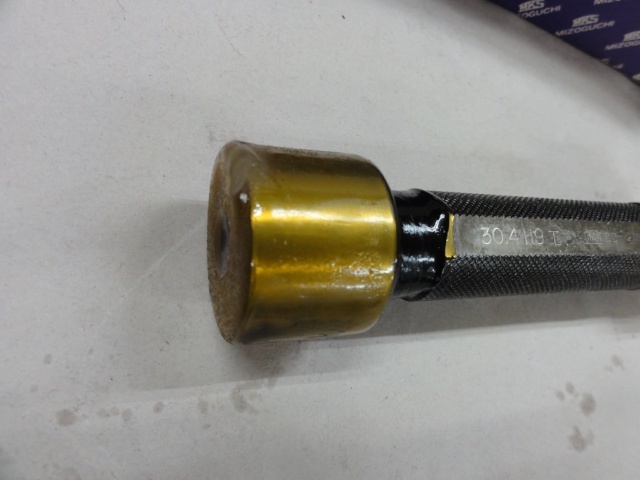 溝口挾範製作所 30.4H9 Screw/Stopper Image 2