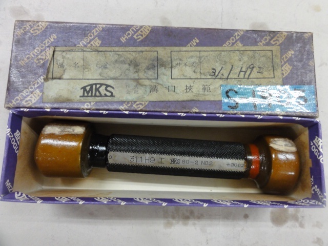 溝口挾範製作所 31.1H9 Screw/Stopper Image 1