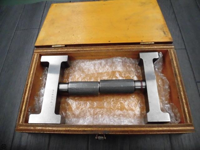  122H7 Screw/Stopper Image 1