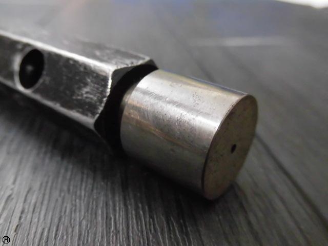  16H7 Screw/Stopper Image 4