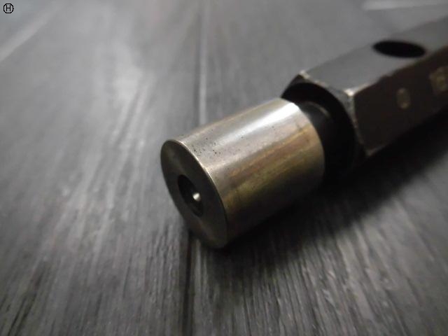  16H7 Screw/Stopper Image 3